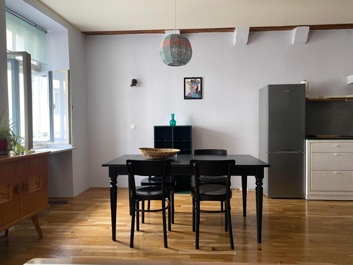 Vintage Charm Apartment Ljubljana Extérieur photo